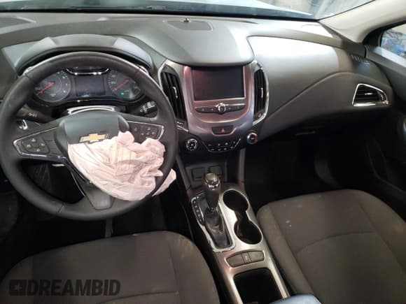 ✅ 2017 Chevrolet Cruze LT • VIN: 1G1BE5SM5H7205669 • Lot: 36700113. Listed on Copart with 7,809 mi. Free auction sales archive from the USA and detailed vehicle history report at DreamBid. Image 8.