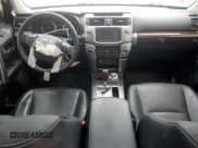 ✅ 2018 Toyota 4Runner SR5 • VIN: JTEBU5JR8J5577608 • Лот: 93257375. Опубликован ранее на Copart с пробегом 56 689 миль. Бесплатный доступ к архиву аукционных продаж из США и подробный отчёт об истории автомобиля на DreamBid. Изображение 8.