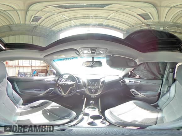 ✅ 2013 Hyundai Veloster w/Black Int • VIN: KMHTC6AD8DU179536 • Lot: 54532414. Wystawiony na Copart z przebiegiem 92 496 mil. Bezpłatny archiwum sprzedaży aukcyjnych z USA i szczegółowy raport historii pojazdu na DreamBid. Zdjęcie 13.