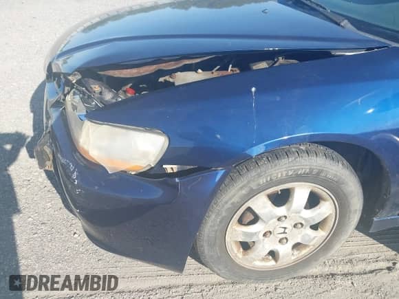 2001 Honda Accord EX с VIN 1HGCG56601A050623, выставлен на аукционе IAAI как лот 43329985 с пробегом 248 079 миль миль и . История ставок и продаж доступна на DreamBid. Изображение 12.