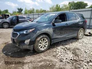 2020 Chevrolet Equinox LT z VIN 2GNAXKEV9L6108751, wystawiony jako Copart lot #68470475 z przebiegiem 56 988 mil mil oraz Szkoda całkowita • Salvage title. Historia ofert i sprzedaży dostępna na DreamBid. Obrazek 1.
