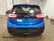 ✅ 2022 Chevrolet Bolt EV 1LT • VIN: 1G1FW6S02N4103521 • Lot: 86190924. Wystawiony na Copart z przebiegiem 85 638 mil. Bezpłatny archiwum sprzedaży aukcyjnych z USA i szczegółowy raport historii pojazdu na DreamBid. Zdjęcie 6.