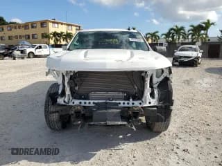 ✅ 2024 Chevrolet Silverado 1500 Custom • VIN: 1GCPABEK5RZ167674 • Lot: 65393665. Wystawiony na Copart z przebiegiem 6 556 mil. Bezpłatny archiwum sprzedaży aukcyjnych z USA i szczegółowy raport historii pojazdu na DreamBid. Zdjęcie 5.