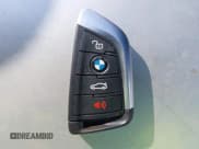 ✅ 2021 BMW 2 Series 228i • VIN: WBA53AK09M7H30650 • Lot: 42043390. Wystawiony na IAAI z przebiegiem 89 611 mil. Bezpłatny archiwum sprzedaży aukcyjnych z USA i szczegółowy raport historii pojazdu na DreamBid. Zdjęcie 11.