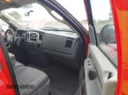 ✅ 2008 Dodge 1500 SLT • VIN: 1D7HA18N68S568104 • Lot: 43326206. Wystawiony na IAAI z przebiegiem 102 711 mil. Bezpłatny archiwum sprzedaży aukcyjnych z USA i szczegółowy raport historii pojazdu na DreamBid. Zdjęcie 5.