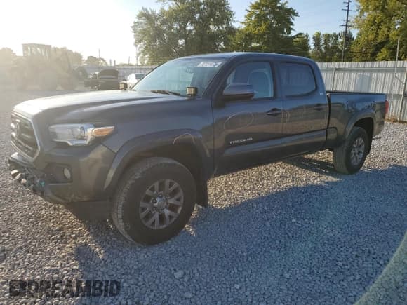 ✅ 2017 Toyota Tacoma SR5 • VIN: 3TMDZ5BN0HM019251 • Lot: 70151475. Wystawiony na Copart z przebiegiem 183 639 mil. Bezpłatny archiwum sprzedaży aukcyjnych z USA i szczegółowy raport historii pojazdu na DreamBid. Zdjęcie 1.