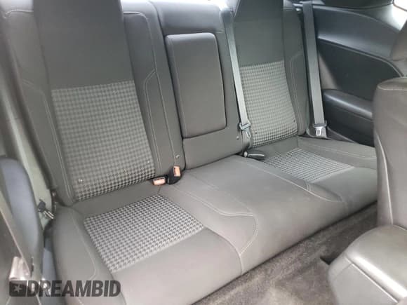 ✅ 2015 Dodge Challenger SXT • VIN: 2C3CDZAG7FH798149 • Lot: 70512664. Wystawiony na Copart z przebiegiem 113 494 mil. Bezpłatny archiwum sprzedaży aukcyjnych z USA i szczegółowy raport historii pojazdu na DreamBid. Zdjęcie 10.