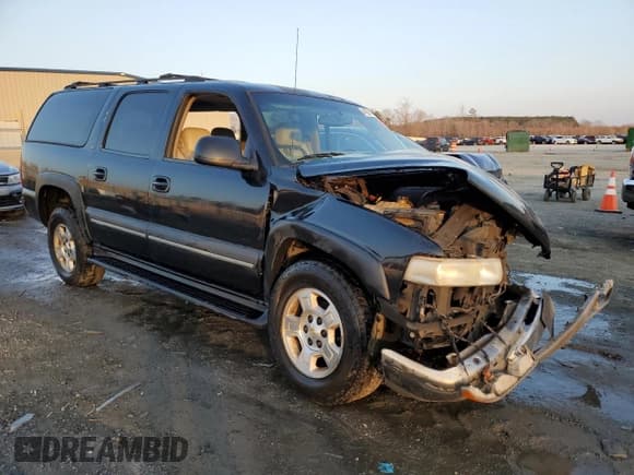 ✅ 2003 Chevrolet Suburban Z71 • VIN: 3GNFK16Z93G119835 • Lot: 44208115. Wystawiony na Copart z przebiegiem Nie podano. Bezpłatny archiwum sprzedaży aukcyjnych z USA i szczegółowy raport historii pojazdu na DreamBid. Zdjęcie 4.