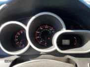 ✅ 2009 Toyota Matrix • VIN: 2T1KU40E49C181218 • Лот: 82542755. Опубликован ранее на Copart с пробегом 153 130 миль. Бесплатный доступ к архиву аукционных продаж из США и подробный отчёт об истории автомобиля на DreamBid. Изображение 9.