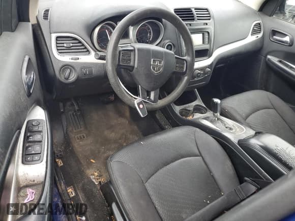 ✅ 2012 Dodge Journey SE • VIN: 3C4PDCAB2CT344747 • Lot: 54068725. Wystawiony na Copart z przebiegiem 112 653 mil. Bezpłatny archiwum sprzedaży aukcyjnych z USA i szczegółowy raport historii pojazdu na DreamBid. Zdjęcie 8.