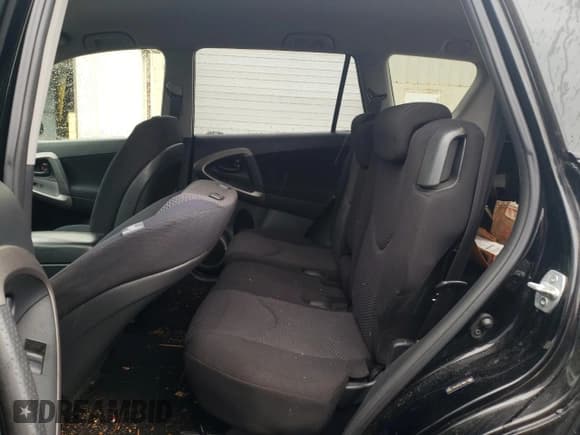 ✅ 2007 Toyota RAV4 Sport • VIN: JTMBK32V476017002 • Lot: 52203325. Wystawiony na Copart z przebiegiem Nie podano. Bezpłatny archiwum sprzedaży aukcyjnych z USA i szczegółowy raport historii pojazdu na DreamBid. Zdjęcie 10.