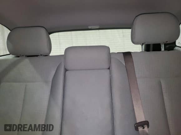 2012 Hyundai Santa Fe GLS с VIN 5XYZGDAB1CG163362, выставлен на аукционе Copart как лот 72895144 с пробегом 95 289 миль миль и Списание • Salvage title. История ставок и продаж доступна на DreamBid. Изображение 10.