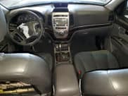 ✅ 2011 Hyundai Santa Fe GLS • VIN: 5XYZGDAB6BG073980 • Лот: 90476085. Опубликован ранее на Copart с пробегом Не указан. Бесплатный доступ к архиву аукционных продаж из США и подробный отчёт об истории автомобиля на DreamBid. Изображение 8.