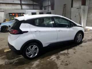 2023 Chevrolet Bolt EV 1LT z VIN 1G1FW6S06P4174224, wystawiony jako Copart lot #78882703 z przebiegiem 6 559 mil mil oraz . Historia ofert i sprzedaży dostępna na DreamBid. Obrazek 3.