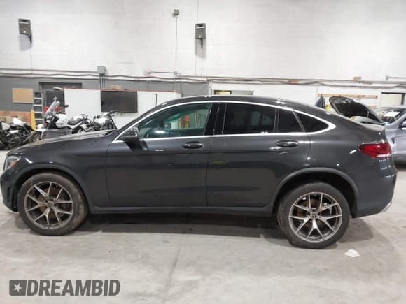 ✅ 2020 Mercedes-Benz GLC 300 • VIN: WDC0J8EBXLF723176 • Лот: 42424969. Опубликован ранее на IAAI с пробегом 197 233 миль. Бесплатный доступ к архиву аукционных продаж из США и подробный отчёт об истории автомобиля на DreamBid. Изображение 14.