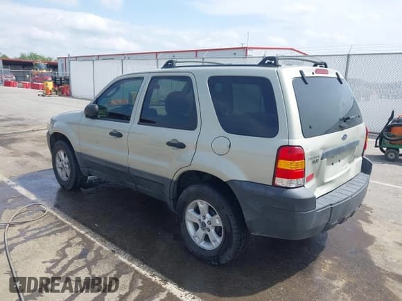 ✅ 2006 Ford Escape XLT • VIN: 1FMYU93Z46KA86718 • Лот: 42155834. Опубликован ранее на IAAI с пробегом 143 696 миль. Бесплатный доступ к архиву аукционных продаж из США и подробный отчёт об истории автомобиля на DreamBid. Изображение 3.