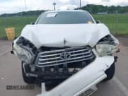 ✅ 2010 Toyota Highlander • VIN: 5TDZA3EH9AS004101 • Lot: 42508668. Listed on IAAI with 204,419 mi. Free auction sales archive from the USA and detailed vehicle history report at DreamBid. Image 12.