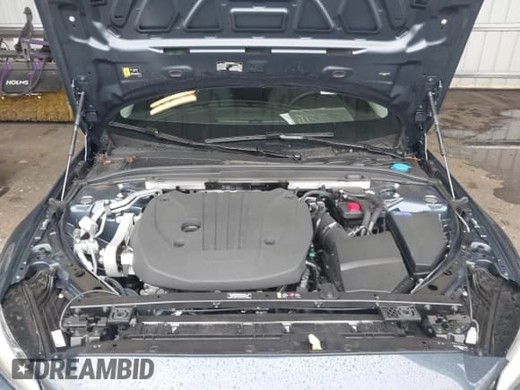 ✅ 2025 Volvo V60 Plus • VIN: YV4L12WK3S2149148 • Лот: 42567146. Опубликован ранее на IAAI с пробегом 1 816 миль. Бесплатный доступ к архиву аукционных продаж из США и подробный отчёт об истории автомобиля на DreamBid. Изображение 10.