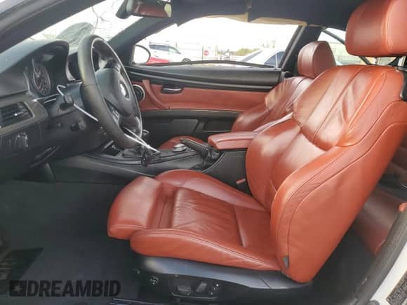 2008 BMW 3 Series M3 с VIN WBSWD93548PY40093, выставлен на аукционе Copart как лот 41657755 с пробегом 141 015 миль миль и Списание • Salvage title. История ставок и продаж доступна на DreamBid. Изображение 7.