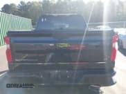 ✅ 2022 Chevrolet Silverado 1500 LT Trail Boss • VIN: 3GCUDFEDXNG674244 • Lot: 43377821. Wystawiony na IAAI z przebiegiem 32 833 mil. Bezpłatny archiwum sprzedaży aukcyjnych z USA i szczegółowy raport historii pojazdu na DreamBid. Zdjęcie 16.