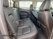 ✅ 2020 Chevrolet Colorado 4WD ZR2 • VIN: 1GCGTEEN2L1245906 • Lot: 85357695. Wystawiony na Copart z przebiegiem 90 402 mil. Bezpłatny archiwum sprzedaży aukcyjnych z USA i szczegółowy raport historii pojazdu na DreamBid. Zdjęcie 10.