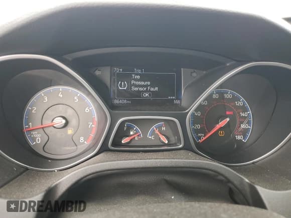 ✅ 2017 Ford Focus RS • VIN: WF0DP3TH7H4119505 • Лот: 82446295. Опубликован ранее на Copart с пробегом 86 408 миль. Бесплатный доступ к архиву аукционных продаж из США и подробный отчёт об истории автомобиля на DreamBid. Изображение 9.