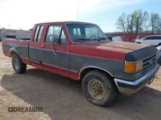 ✅ 1991 Ford F-150 • VIN: 1FTEX15N2MKB29623 • Lot: 41880826. Wystawiony na IAAI z przebiegiem 14 556 mil. Bezpłatny archiwum sprzedaży aukcyjnych z USA i szczegółowy raport historii pojazdu na DreamBid. Zdjęcie 1.