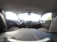 ✅ 2019 Chevrolet Traverse LT Cloth • VIN: 1GNERGKW0KJ297734 • Lot: 43288068. Wystawiony na IAAI z przebiegiem 114 751 mil. Bezpłatny archiwum sprzedaży aukcyjnych z USA i szczegółowy raport historii pojazdu na DreamBid. Zdjęcie 18.