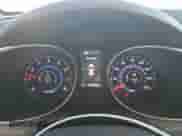 ✅ 2015 Hyundai Santa Fe • VIN: 5XYZUDLB1FG275315 • Lot: 86629095. Wystawiony na Copart z przebiegiem 177 246 mil. Bezpłatny archiwum sprzedaży aukcyjnych z USA i szczegółowy raport historii pojazdu na DreamBid. Zdjęcie 9.