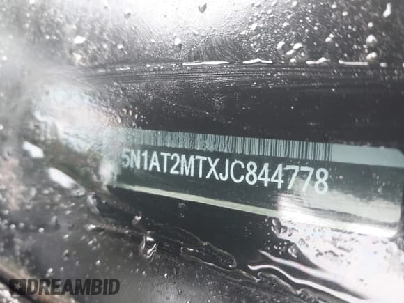 ✅ 2018 Nissan Rogue SV • VIN: 5N1AT2MTXJC844778 • Lot: 42384535. Wystawiony na IAAI z przebiegiem 171 185 mil. Bezpłatny archiwum sprzedaży aukcyjnych z USA i szczegółowy raport historii pojazdu na DreamBid. Zdjęcie 9.