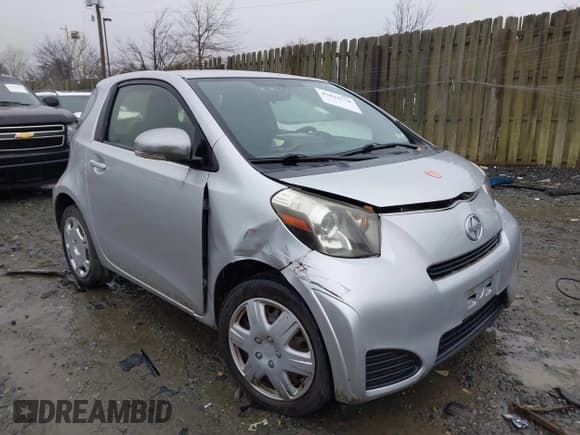 ✅ 2012 Scion iQ • VIN: JTNJJXB06CJ021646 • Lot: 43833778. Wystawiony na IAAI z przebiegiem 75 155 mil. Bezpłatny archiwum sprzedaży aukcyjnych z USA i szczegółowy raport historii pojazdu na DreamBid. Zdjęcie 1.