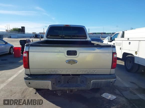 ✅ 2003 Ford F-250 XL • VIN: 1FTNW21F43EA97505 • Lot: 43722125. Listed on IAAI with Not provided. Free auction sales archive from the USA and detailed vehicle history report at DreamBid. Image 16.
