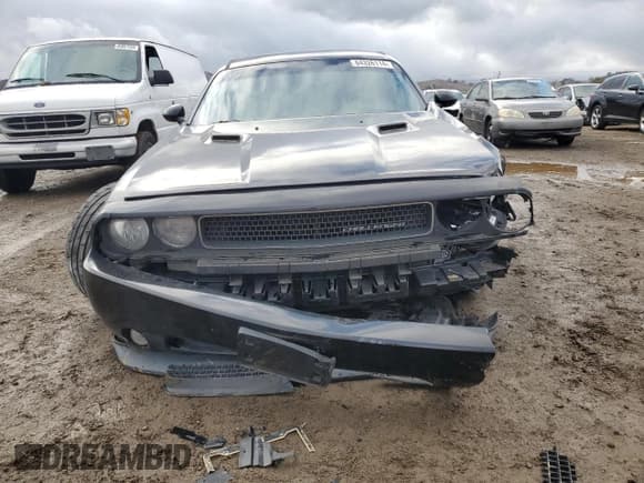 ✅ 2014 Dodge Challenger SXT Plus • VIN: 2C3CDYAG3EH123617 • Lot: 84326114. Listed on Copart with 85,602 mi. Free auction sales archive from the USA and detailed vehicle history report at DreamBid. Image 5.