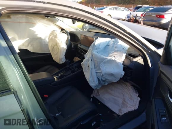 ✅ 2023 Honda Accord Touring • VIN: 1HGCY2F81PA035036 • Lot: 43503792. Listed on IAAI with Not provided. Free auction sales archive from the USA and detailed vehicle history report at DreamBid. Image 5.