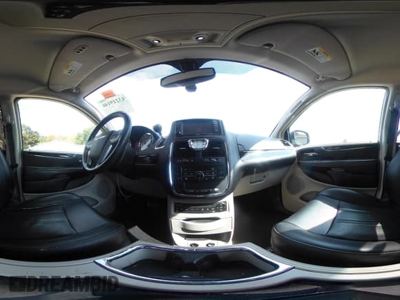 ✅ 2013 Chrysler Town & Country Touring L • VIN: 2C4RC1CG6DR615838 • Lot: 43219146. Listed on IAAI with 117,769 mi. Free auction sales archive from the USA and detailed vehicle history report at DreamBid. Image 20.