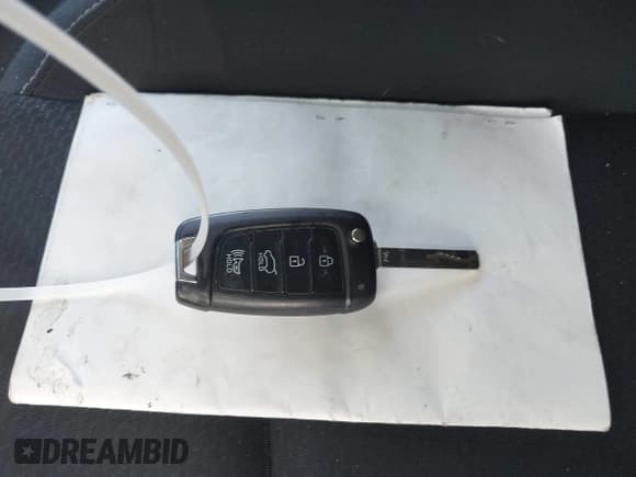 ✅ 2019 Hyundai Elantra • VIN: KMHH35LE9KU097611 • Lot: 43043681. Listed on IAAI with 94,535 mi. Free auction sales archive from the USA and detailed vehicle history report at DreamBid. Image 11.