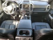 ✅ 2018 Ford F-150 Lariat • VIN: 1FTEW1CG9JKE40050 • Lot: 91322285. Wystawiony na Copart z przebiegiem 68 362 mil. Bezpłatny archiwum sprzedaży aukcyjnych z USA i szczegółowy raport historii pojazdu na DreamBid. Zdjęcie 8.