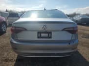 ✅ 2020 Volkswagen Jetta SEL • VIN: 3VWEB7BU2LM067643 • Lot: 55295915. Listed on Copart with 110,433 mi. Free auction sales archive from the USA and detailed vehicle history report at DreamBid. Image 6.