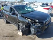 ✅ 2021 Jeep Cherokee Latitude Lux • VIN: 1C4PJLMX6MD215272 • Лот: 43427465. Опубликован ранее на IAAI с пробегом 33 118 миль. Бесплатный доступ к архиву аукционных продаж из США и подробный отчёт об истории автомобиля на DreamBid. Изображение 1.