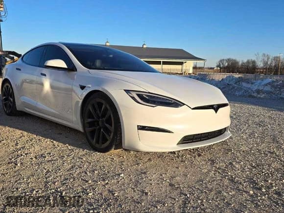 ✅ 2021 Tesla Model S Plaid • VIN: 5YJSA1E62MF438292 • Lot: 43340495. Listed on Copart with 11,795 mi. Free auction sales archive from the USA and detailed vehicle history report at DreamBid. Image 1.