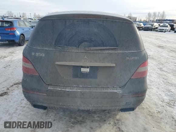 ✅ 2011 Mercedes-Benz R 350 • VIN: 4JGCB2FE3BA116145 • Lot: 80969174. Wystawiony na Copart z przebiegiem 281 884 mil. Bezpłatny archiwum sprzedaży aukcyjnych z USA i szczegółowy raport historii pojazdu na DreamBid. Zdjęcie 6.