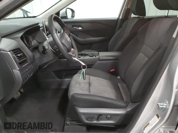 ✅ 2025 Nissan Rogue SV • VIN: 5N1BT3BBXSC801158 • Lot: 92191345. Listed on Copart with 20,740 mi. Free auction sales archive from the USA and detailed vehicle history report at DreamBid. Image 7.