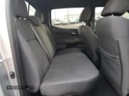 ✅ 2017 Toyota Tacoma TRD Off Road • VIN: 3TMAZ5CN3HM046896 • Lot: 82396075. Wystawiony na Copart z przebiegiem 151 715 mil. Bezpłatny archiwum sprzedaży aukcyjnych z USA i szczegółowy raport historii pojazdu na DreamBid. Zdjęcie 10.