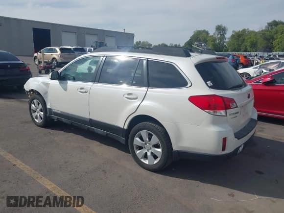✅ 2011 Subaru Outback • VIN: 4S4BRCFC5B3321837 • Лот: 43129551. Опубликован ранее на IAAI с пробегом 214 489 миль. Бесплатный доступ к архиву аукционных продаж из США и подробный отчёт об истории автомобиля на DreamBid. Изображение 3.