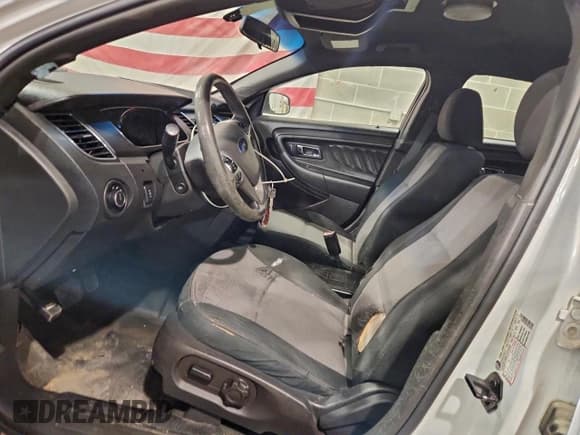 ✅ 2013 Ford Police Interceptor • VIN: 1FAHP2M82DG130472 • Lot: 96915135. Listed on Copart with 187,519 mi. Free auction sales archive from the USA and detailed vehicle history report at DreamBid. Image 7.