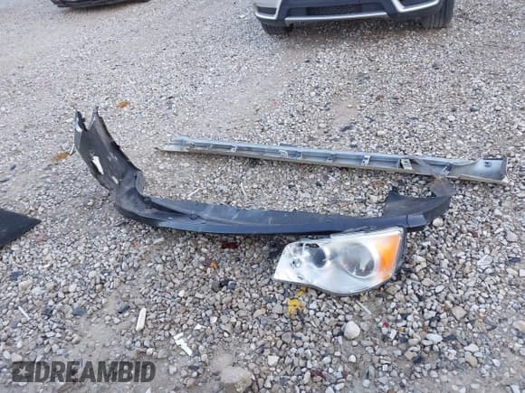 ✅ 2013 Dodge Grand Caravan Crew • VIN: 2C4RDGDGXDR781021 • Lot: 43489977. Wystawiony na IAAI z przebiegiem 116 534 mil. Bezpłatny archiwum sprzedaży aukcyjnych z USA i szczegółowy raport historii pojazdu na DreamBid. Zdjęcie 12.