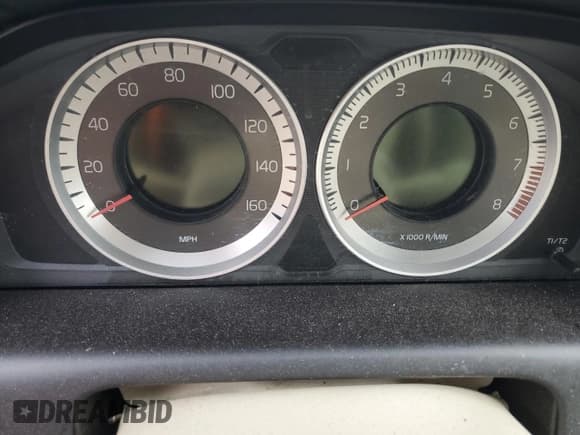 ✅ 2012 Volvo XC60 PZEV • VIN: YV4940DZ2C2283267 • Лот: 71893225. Опубликован ранее на Copart с пробегом Не указан. Бесплатный доступ к архиву аукционных продаж из США и подробный отчёт об истории автомобиля на DreamBid. Изображение 9.