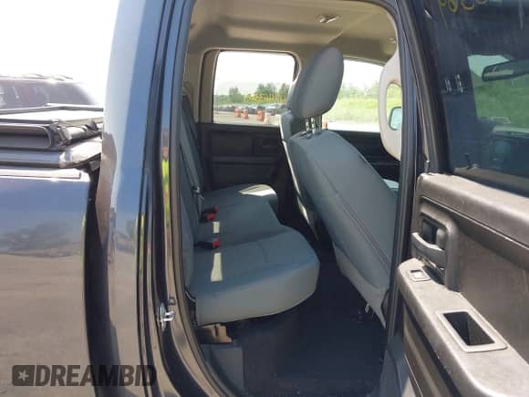 2019 Ram 1500 Tradesman with VIN 1C6RR7FG4KS624571, listed as a IAAI auction lot 42463369 with 53,065 mi miles and . Bid and sale history available at DreamBid. Image 8.