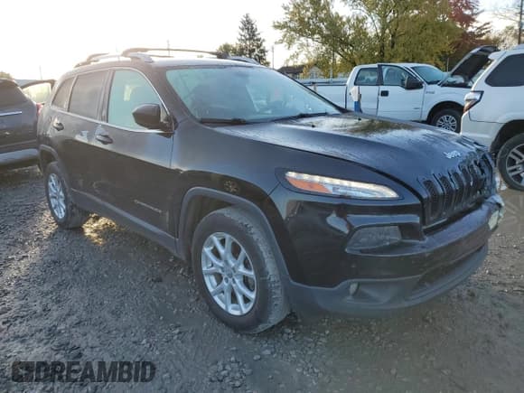 ✅ 2018 Jeep Cherokee Latitude Plus • VIN: 1C4PJMLX5JD509104 • Lot: 90526365. Listed on Copart with 166,637 mi. Free auction sales archive from the USA and detailed vehicle history report at DreamBid. Image 4.