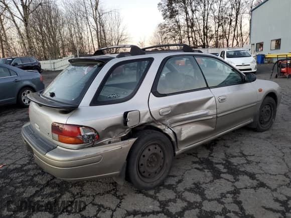 ✅ 2000 Subaru Impreza Outback Special Sports • VIN: JF1GF4854YH800887 • Lot: 88695895. Wystawiony na Copart z przebiegiem 200 698 mil. Bezpłatny archiwum sprzedaży aukcyjnych z USA i szczegółowy raport historii pojazdu na DreamBid. Zdjęcie 3.